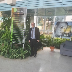 Visite et discussions au niveau de l'Institut des Maladies Tropicales Pedro Kuro
